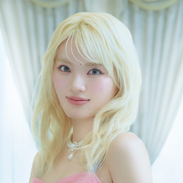 鶴屋美咲